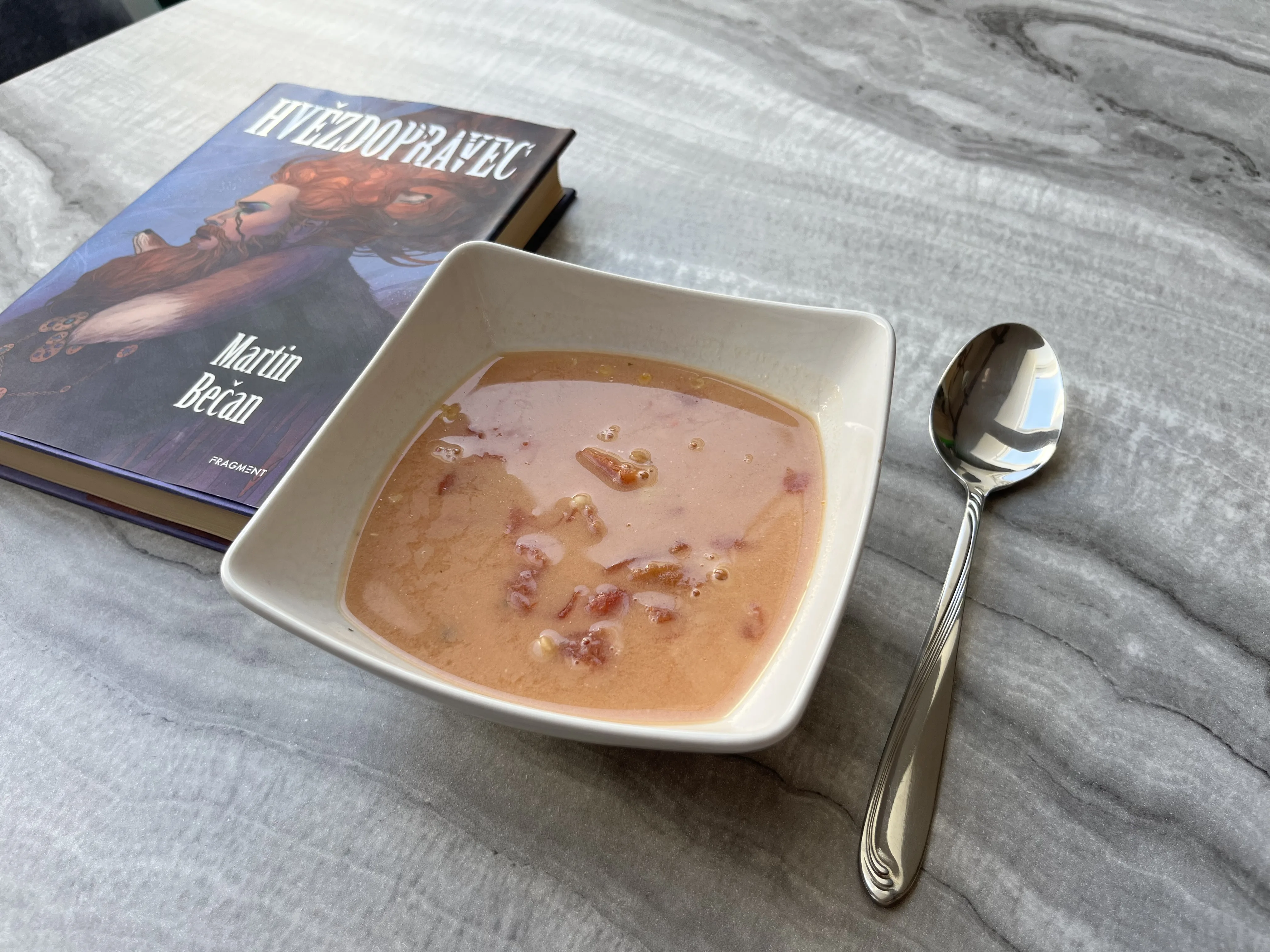 Oranžová polévka